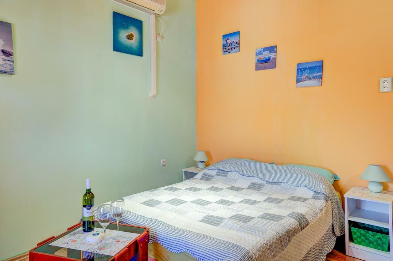 Apartment In Center พูลา ภายนอก รูปภาพ